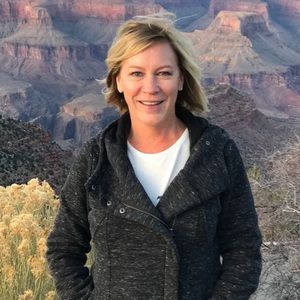 Meet your Posher, Debra